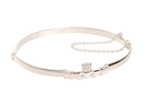 Claddagh Silver Bangle