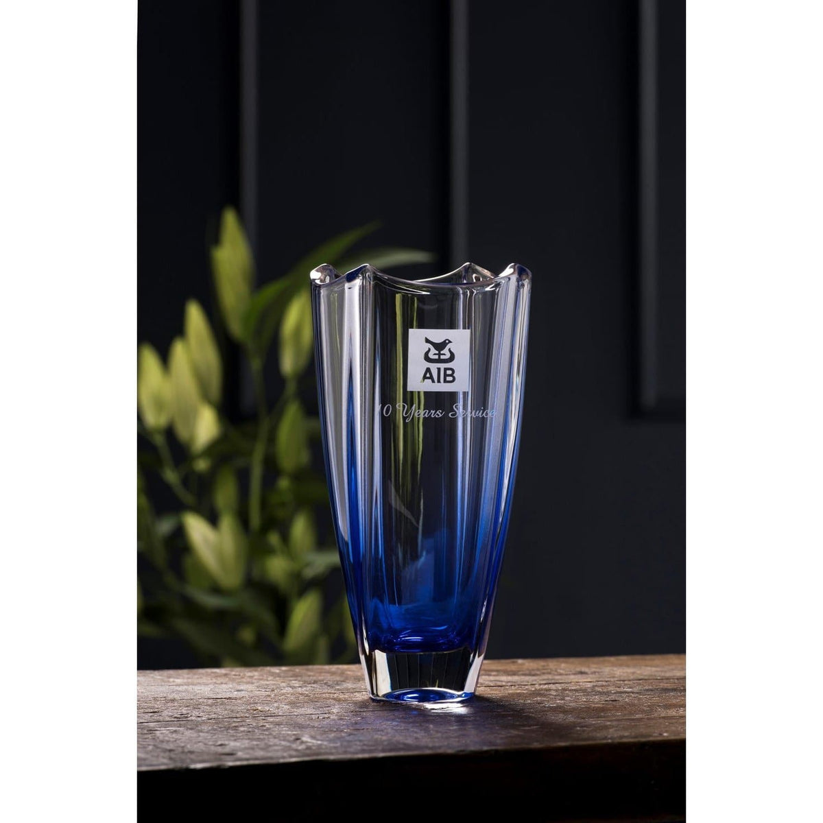 Engraved Sapphire Dune 10" Square Vase - Galway Irish Crystal