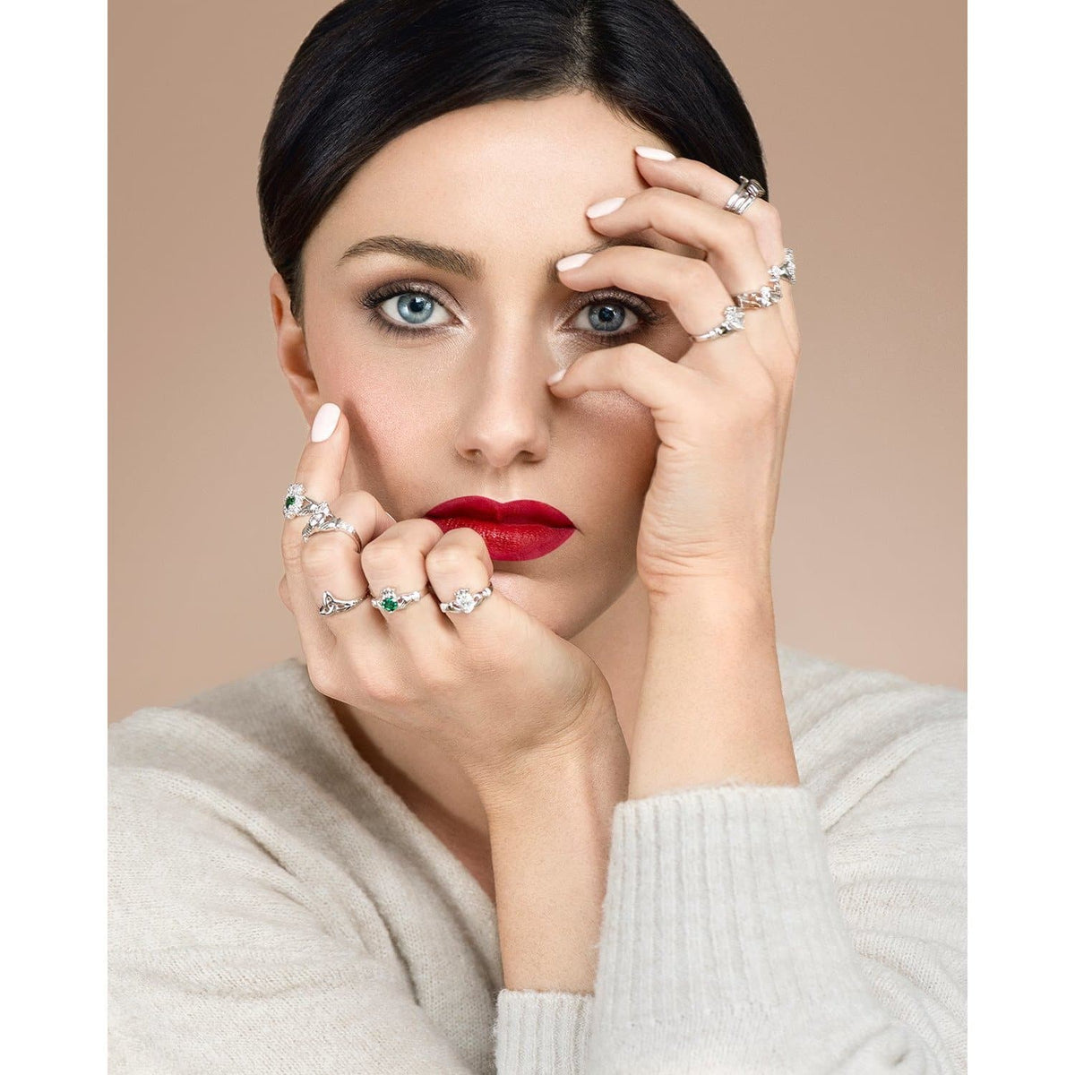 Green Crystal Sparkle Claddagh Sterling Silver Ring - Galway Irish Crystal